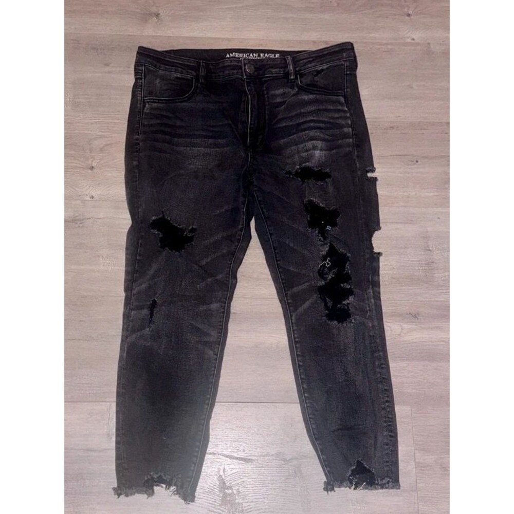 American Eagle Super Stretch X Distressed Jeans 18 Short